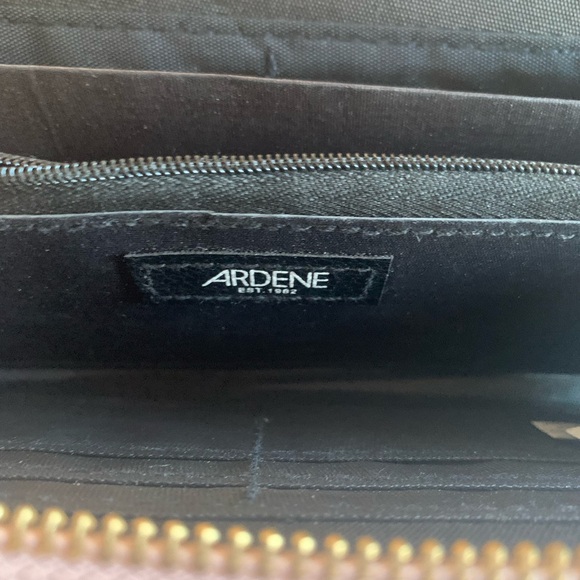 Ardene wallet wristlet - Picture 6 of 6